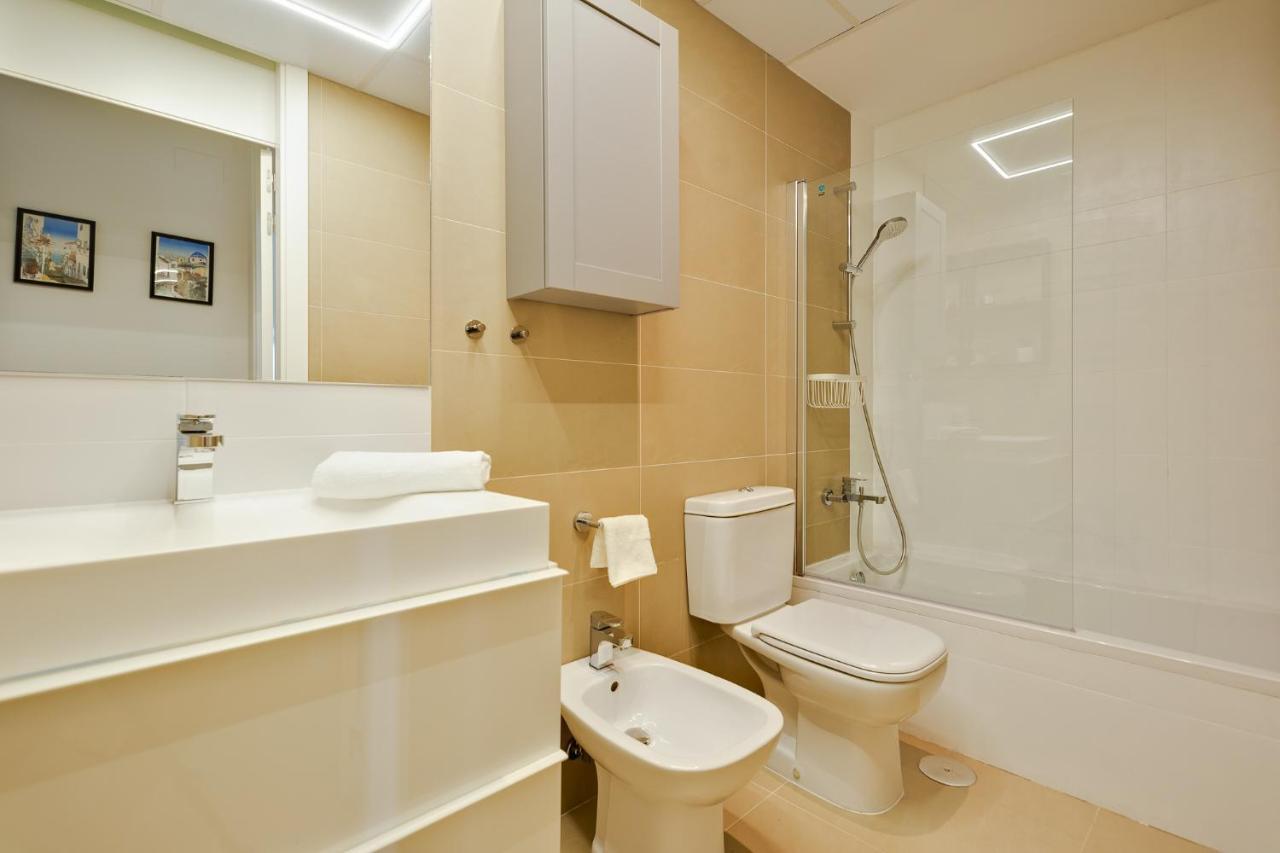 Apartment Intempo Gold&gris *